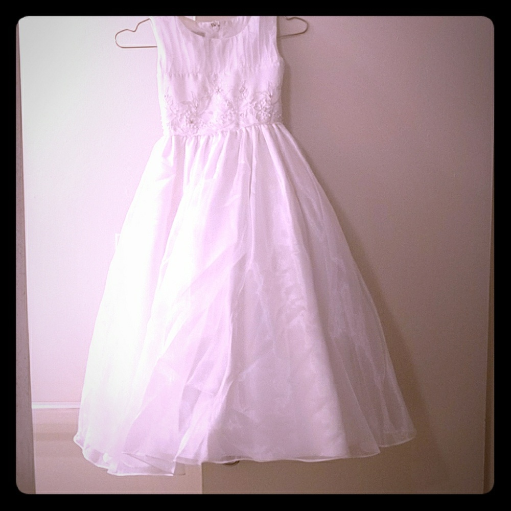 Girls dress
